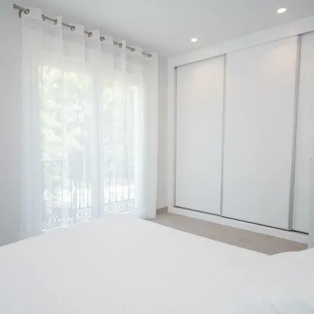 Cubo's Tivoli B3 Apartment *
