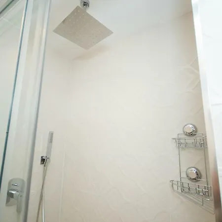 Cubo's Tivoli B3 Апартаменты